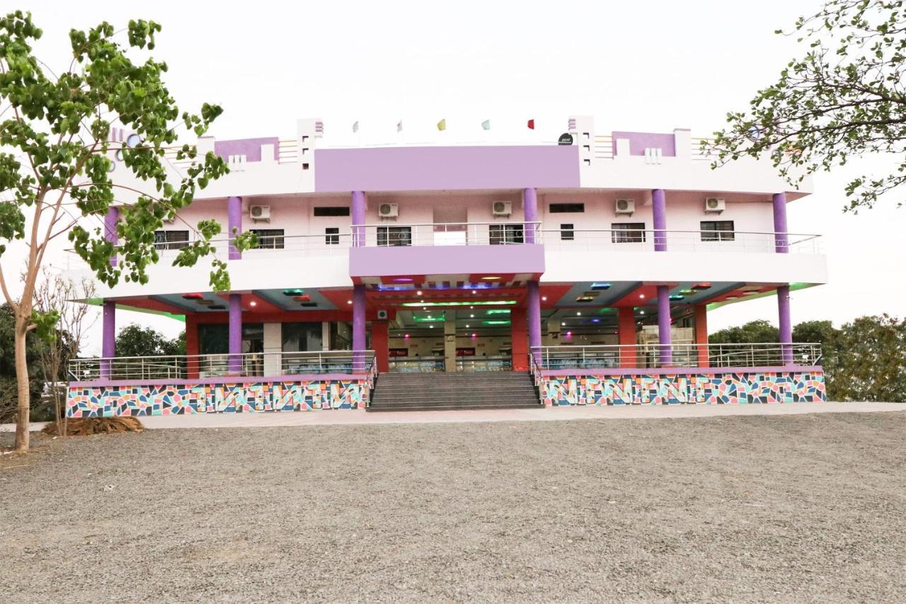Oyo 36984 Hotel View Point Ajanta Bagian luar foto